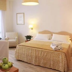 https://residenza-giacomuzzi.hotelslidodijesolo.com