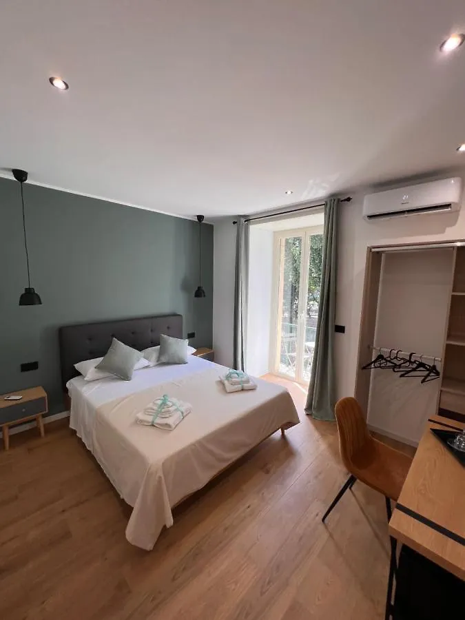Hotel Relais Cavour Napoli 0*,